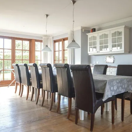 Four-bedroom Holiday In